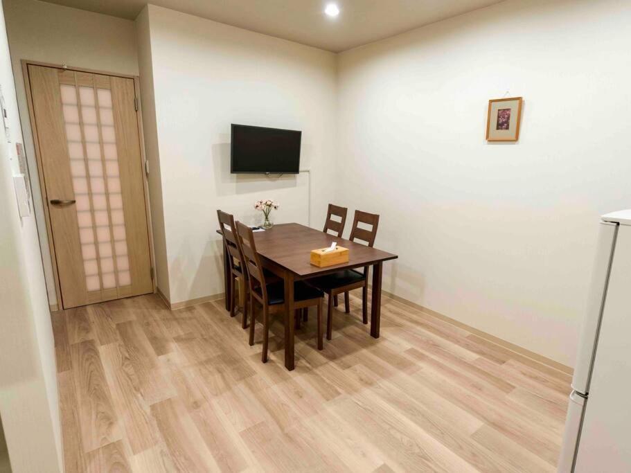 吉福屋/机场直达/3分步行地铁jr/14分usj/心斋桥/難波 Osaka Exterior foto